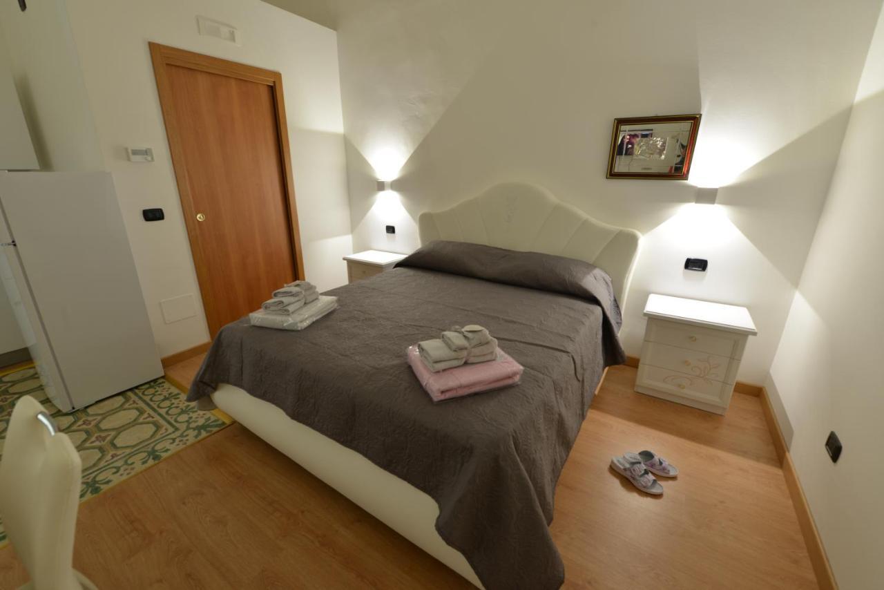 L'Antico Palazzo Bed and Breakfast Canosa di Puglia Eksteriør billede